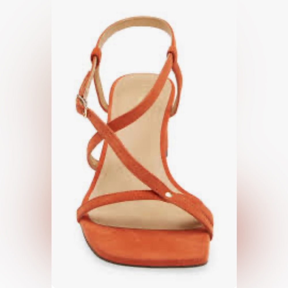 New FRAME Le Braxton Strappy Sandal size 6